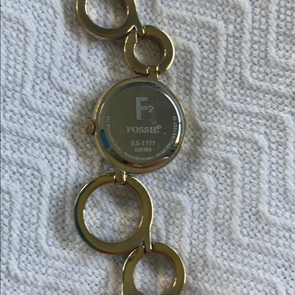 gold fossil watch - Picture 4 of 5